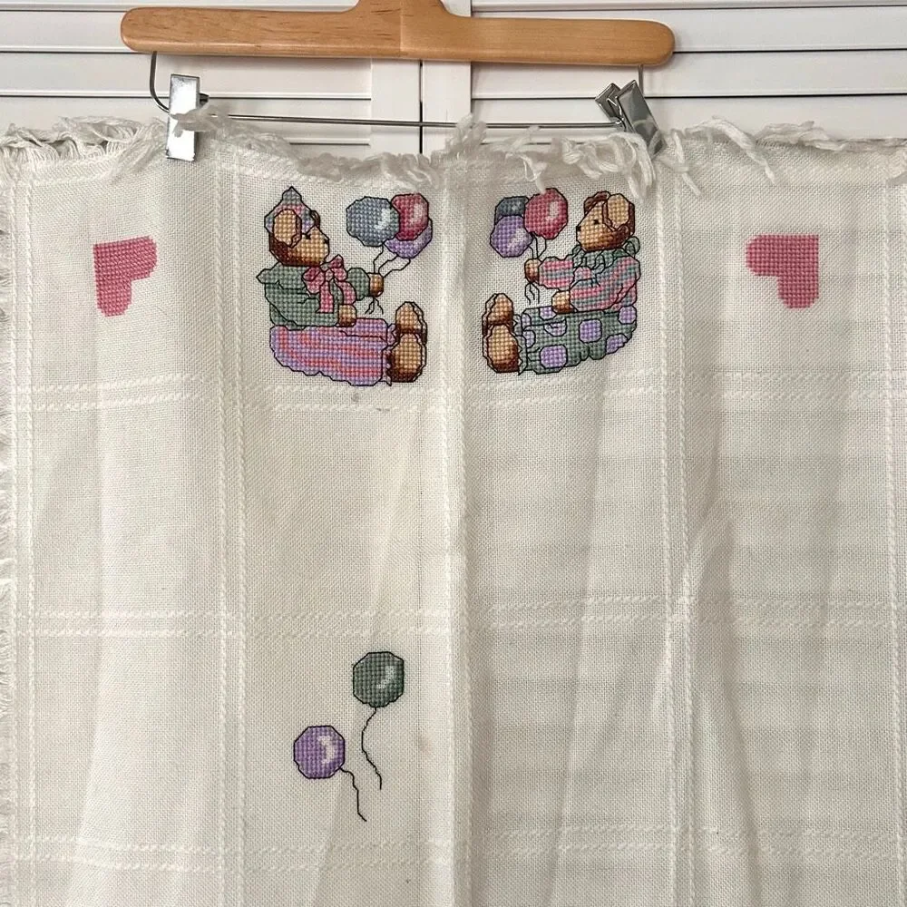 Handmade Vtg Baby Blanket Wool Blend | Nursery Crib Throw Teddy Bears Balloons